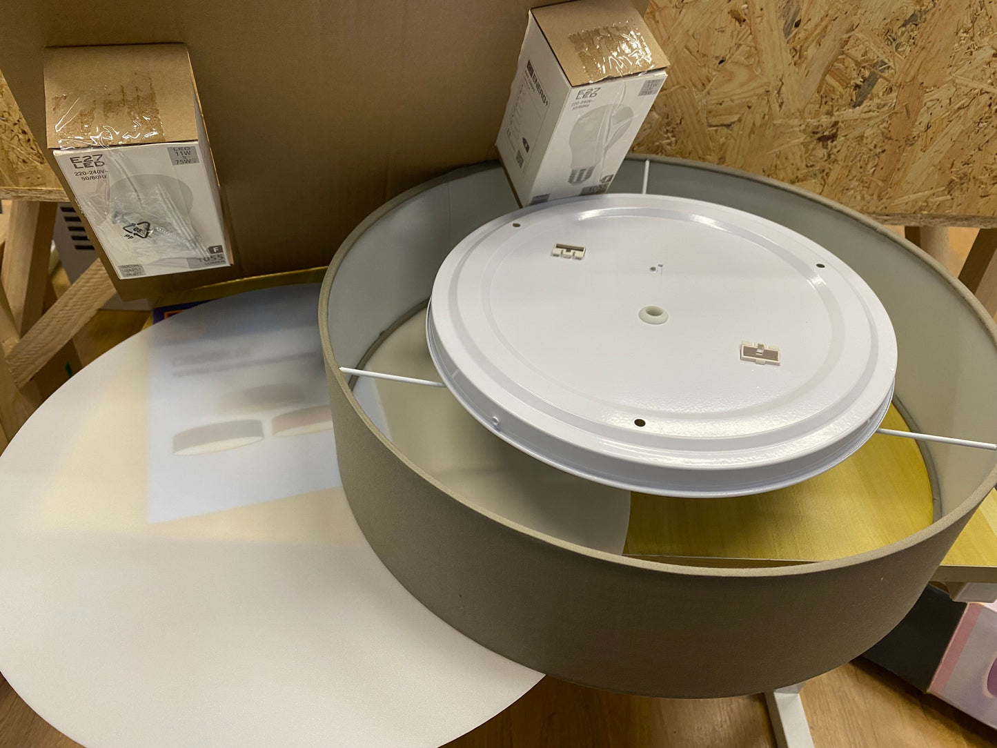 Lámpara de techo textil