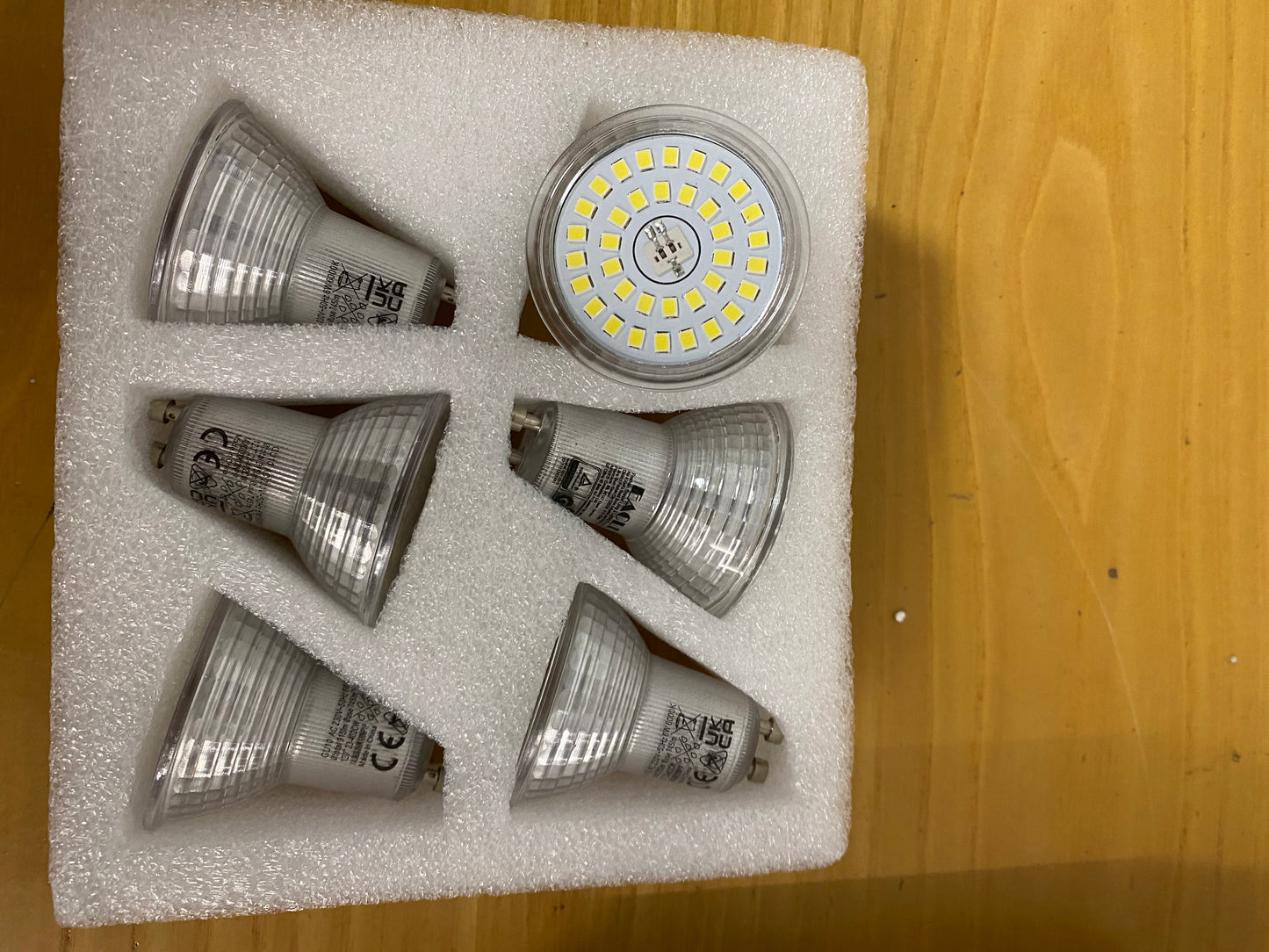 EACLL Bombillas LED GU10 Blanco Frio 6W Reemplaza 100W Halógena, Pack de 6