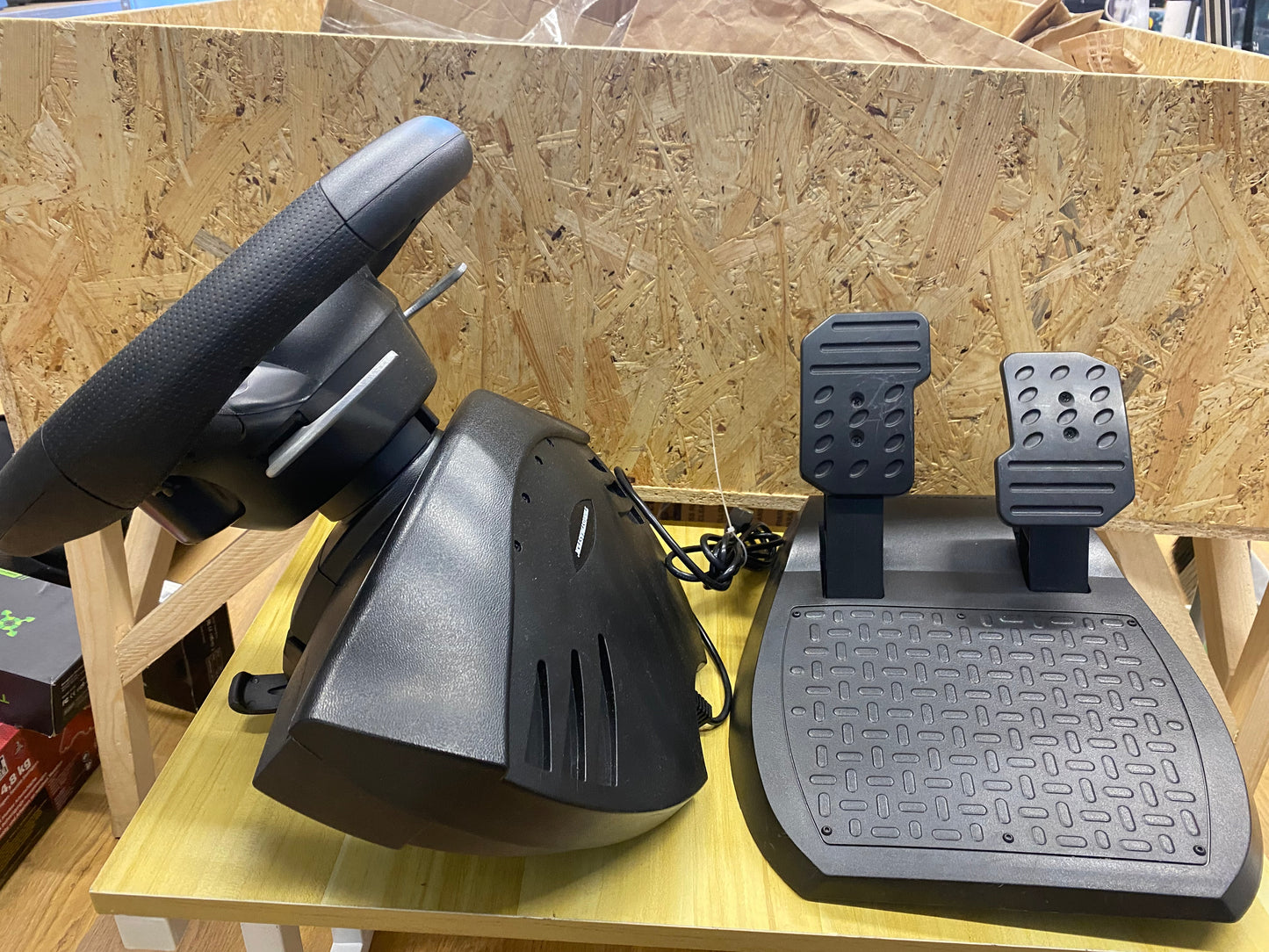 Thrustmaster T80 RW Ferrari 488 GTB