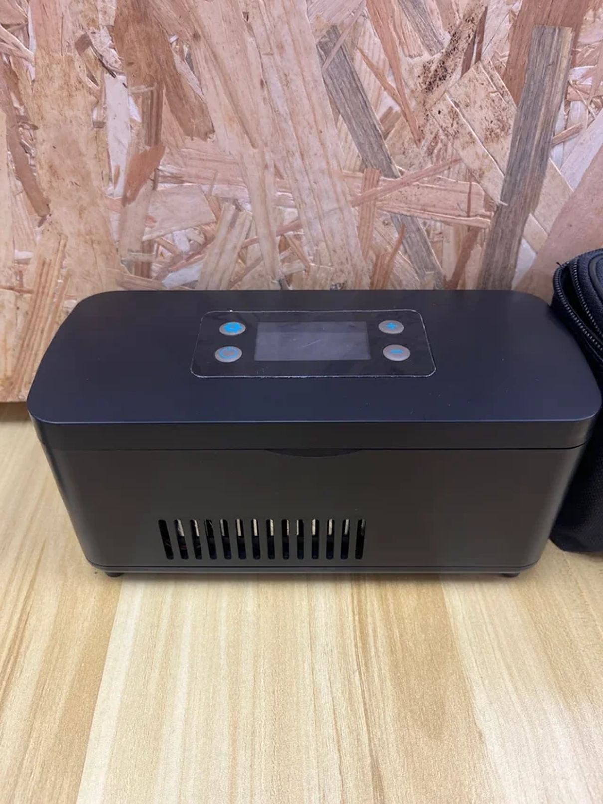 Caja del Refrigerador de la Insulina