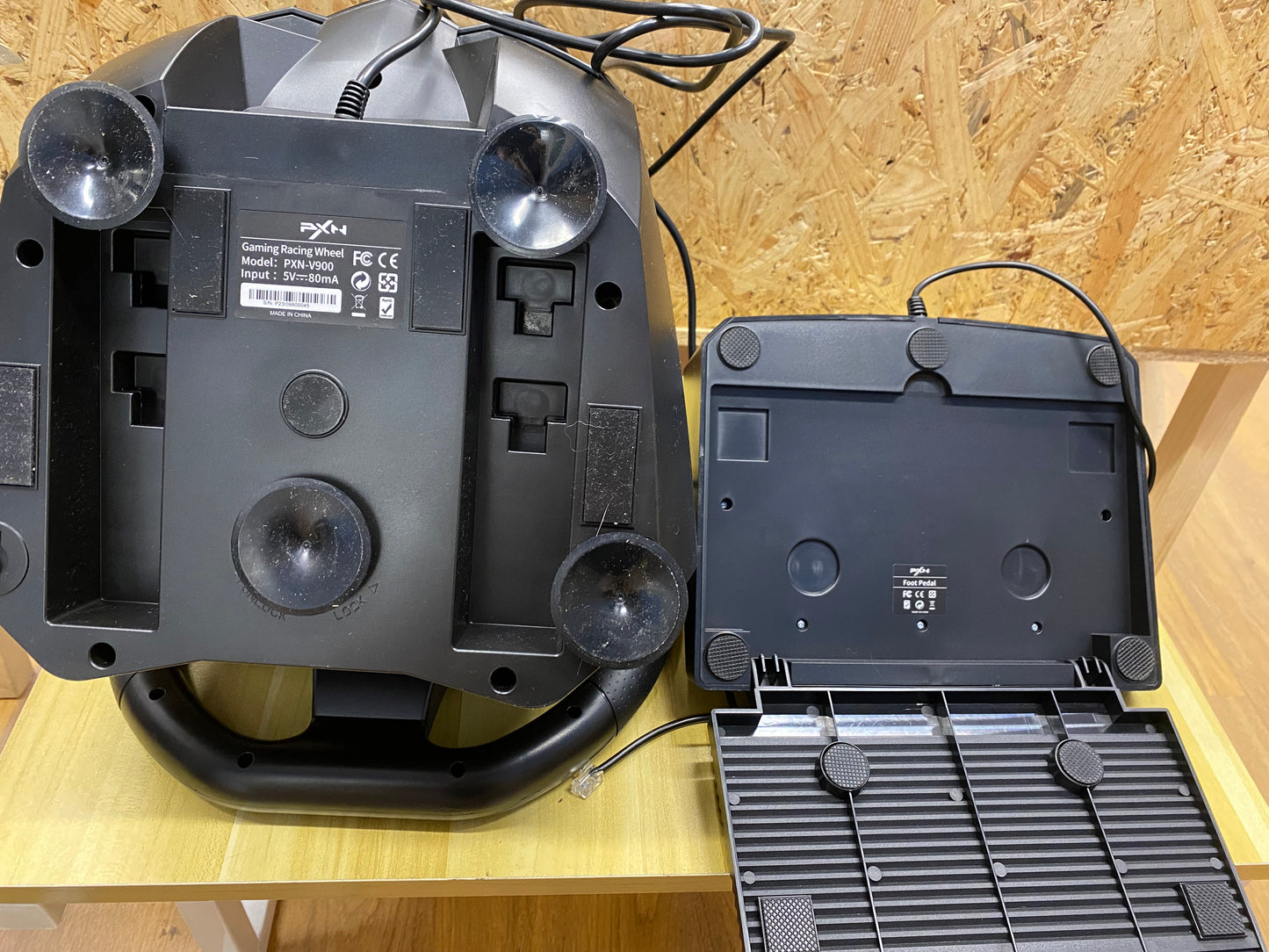 PXN V900 Volante y Pedales