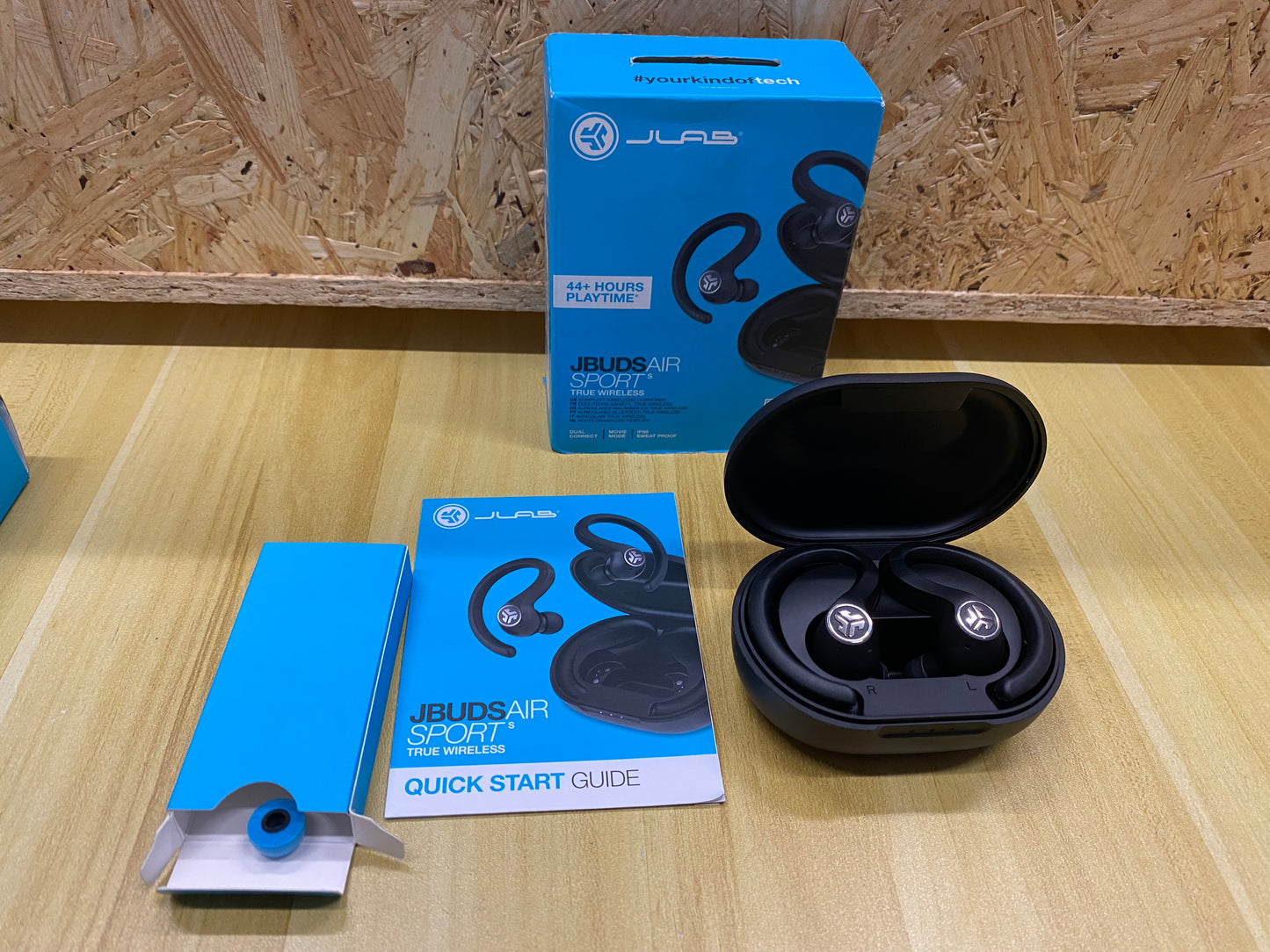 JLAB JBuds Air Sport Auriculares Inalambricos Deportivos Bluetooth