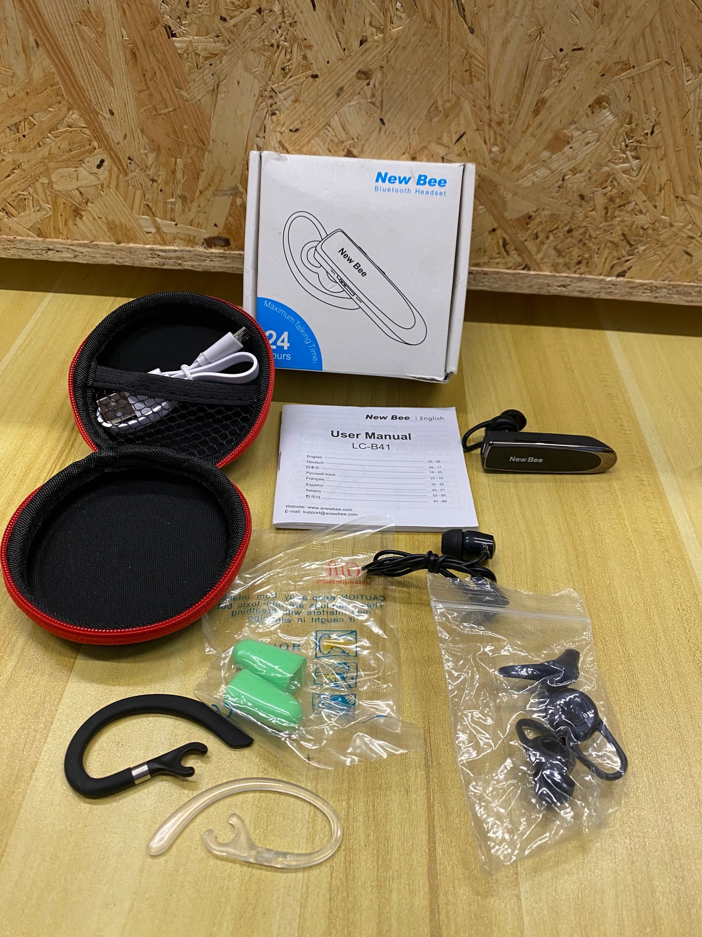 New bee - Auriculares inalámbricos Bluetooth con micrófono