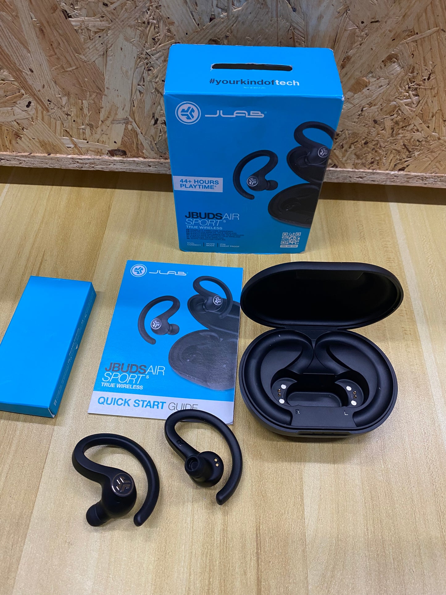 JLAB JBuds Air Sport Auriculares Inalambricos Deportivos Bluetooth