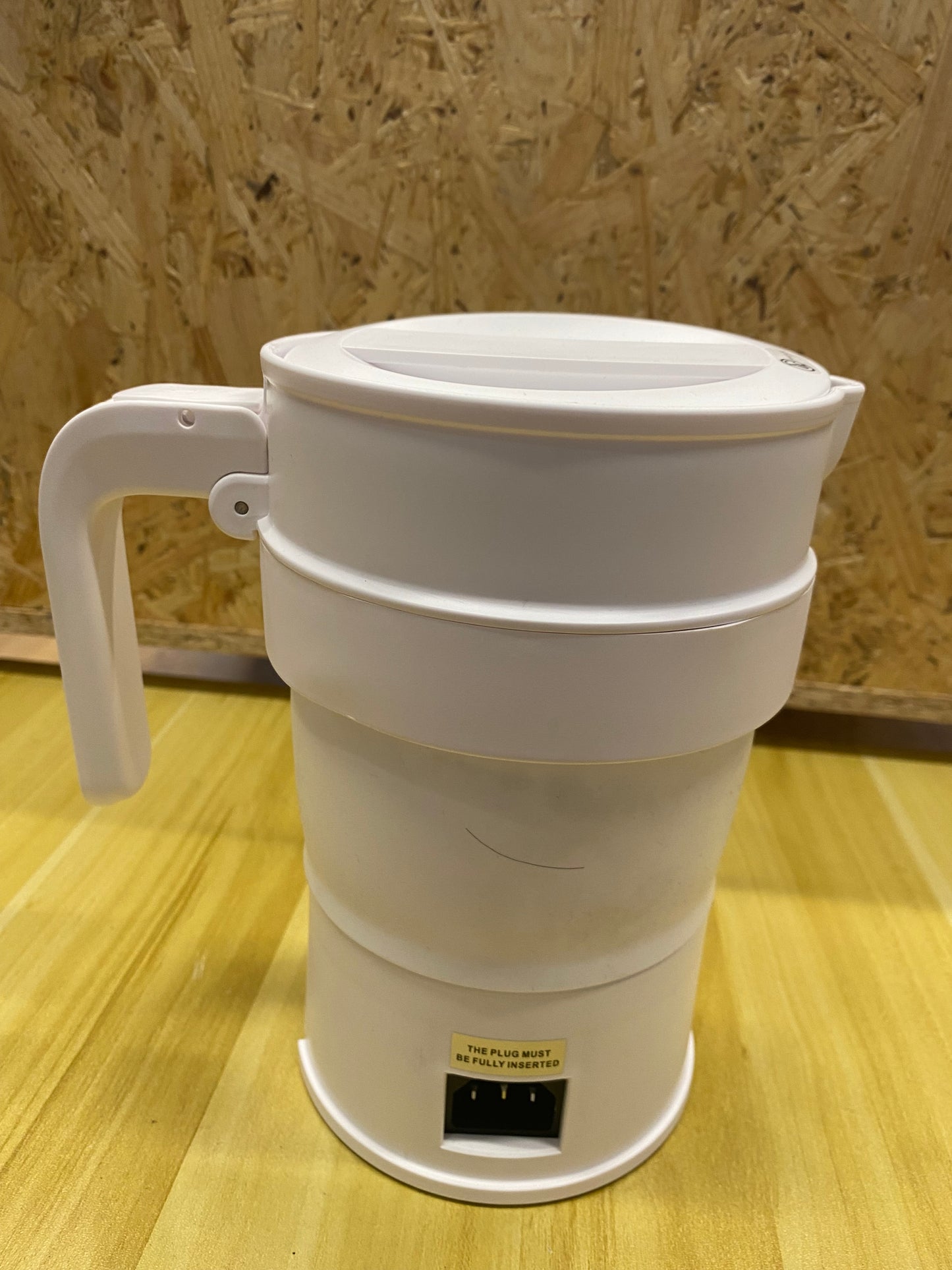 Hervidor eléctrico plegable de viaje