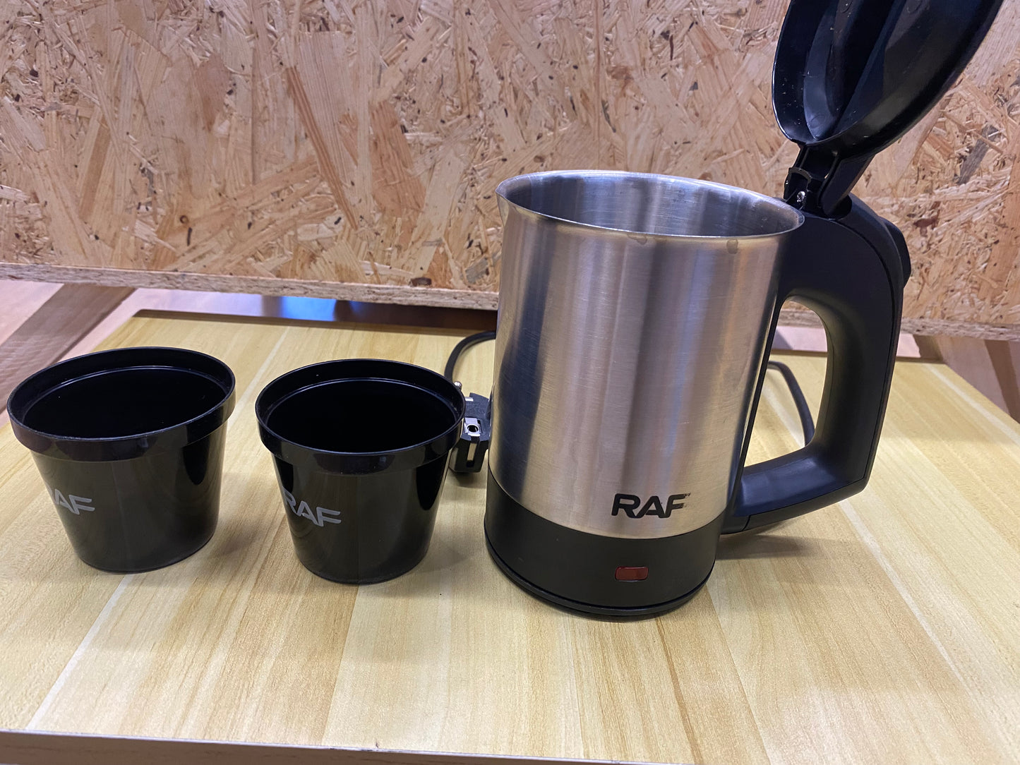 Mini Hervidor Eléctrico 1000W, 0,5 L