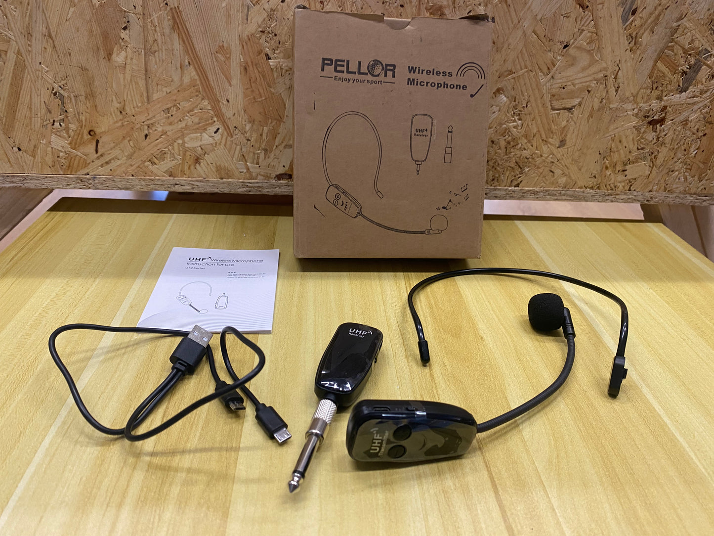 PELLOR UHF Micrófono Inalámbrico con Diadema