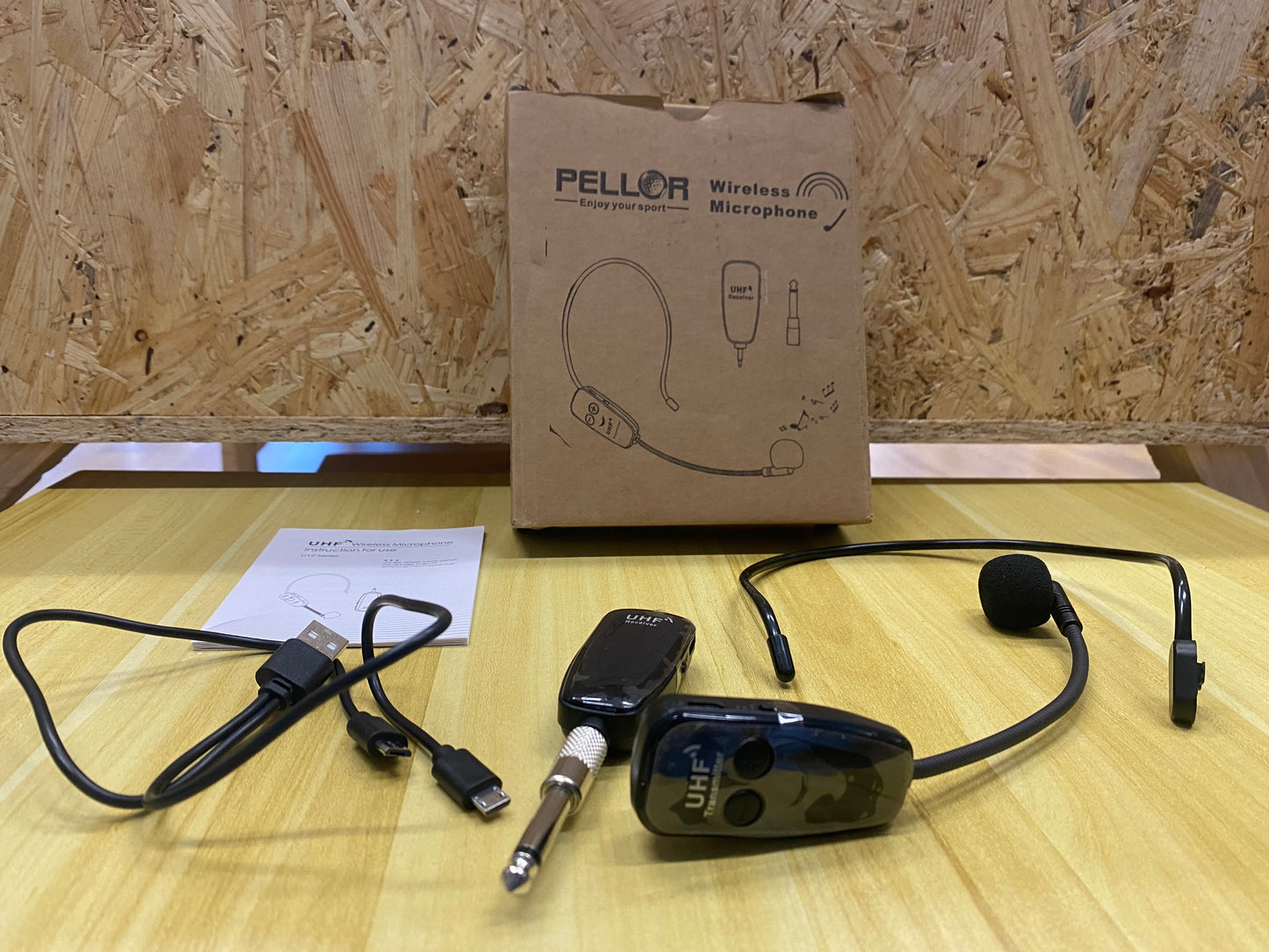 PELLOR UHF Micrófono Inalámbrico con Diadema